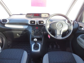 Used Citroen C3 Picasso 2011 for sale - 76665587: Photo