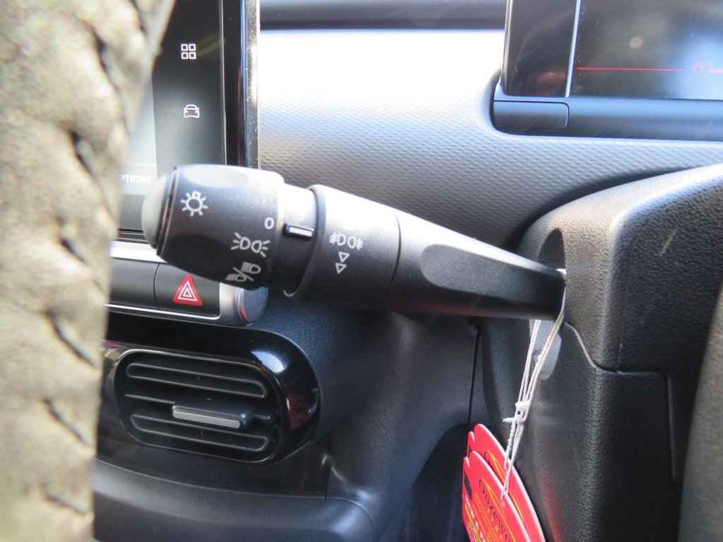 Used Citroen C4 Cactus 2019 for sale - 76605011: Photo 17