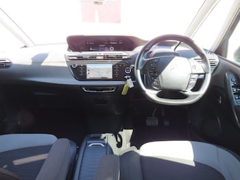 Used Citroen Grand C4 Picasso 2016 for sale - 78387360: Photo