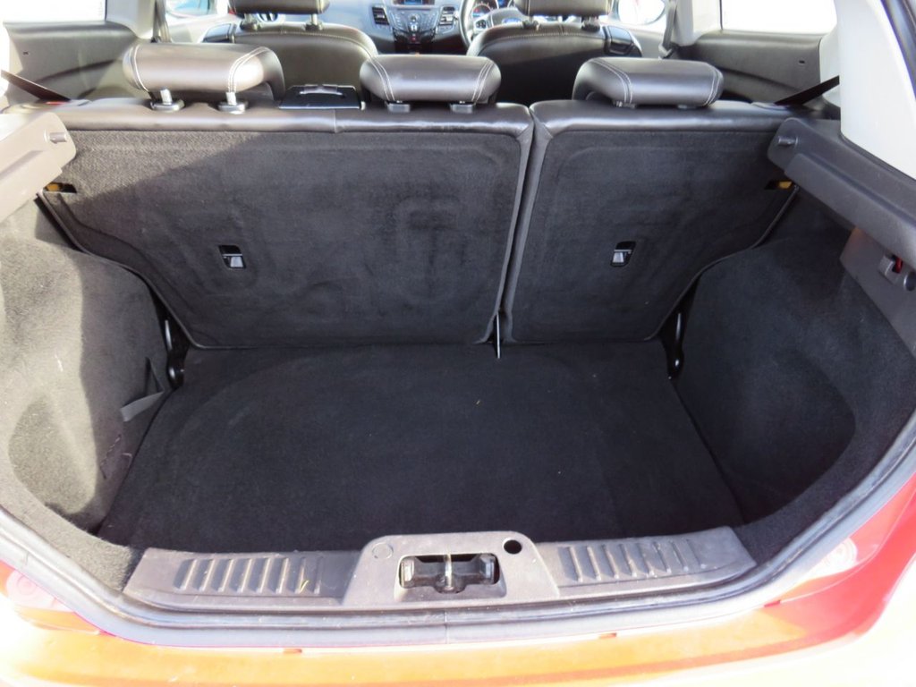 Used Ford Fiesta 2013 for sale - 76910429: Photo 12