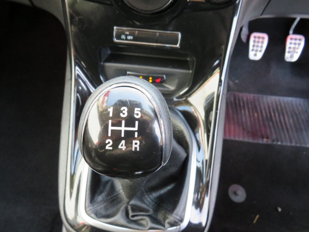 Used Ford Fiesta 2013 for sale - 76910429: Photo 15