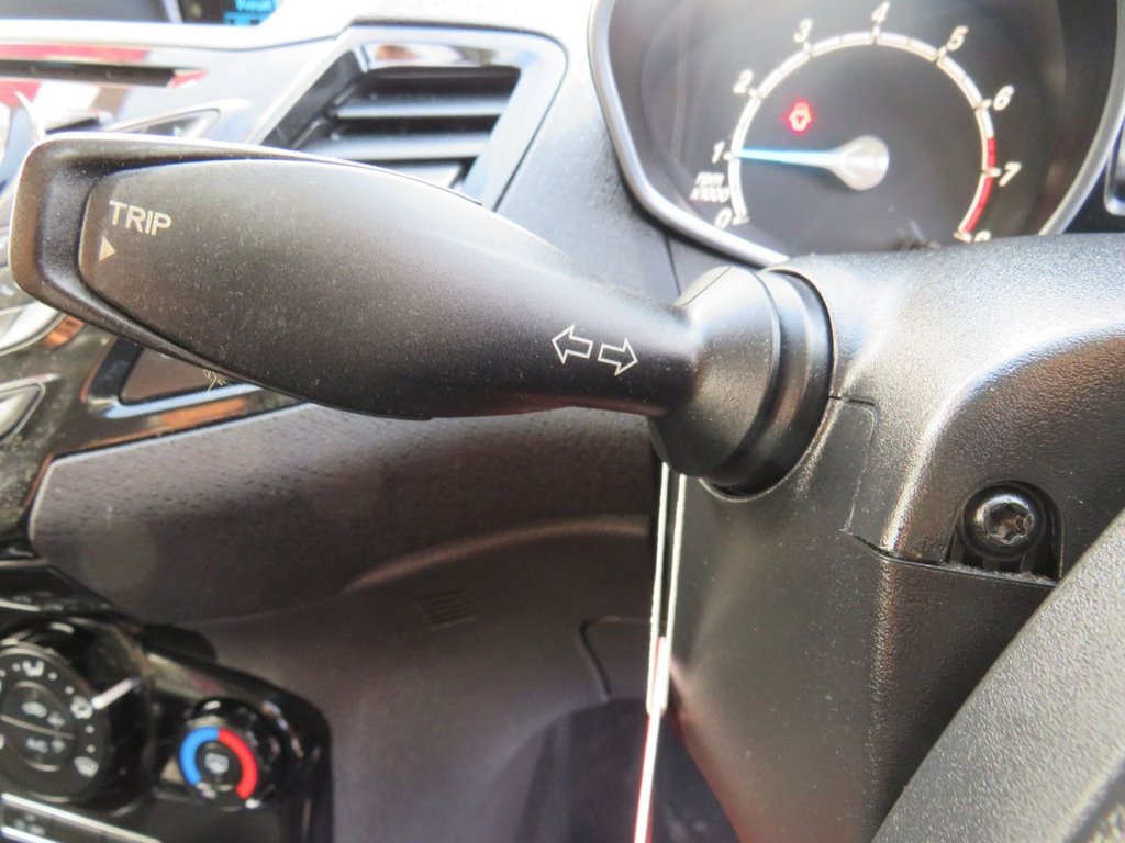 Used Ford Fiesta 2013 for sale - 76910429: Photo 18