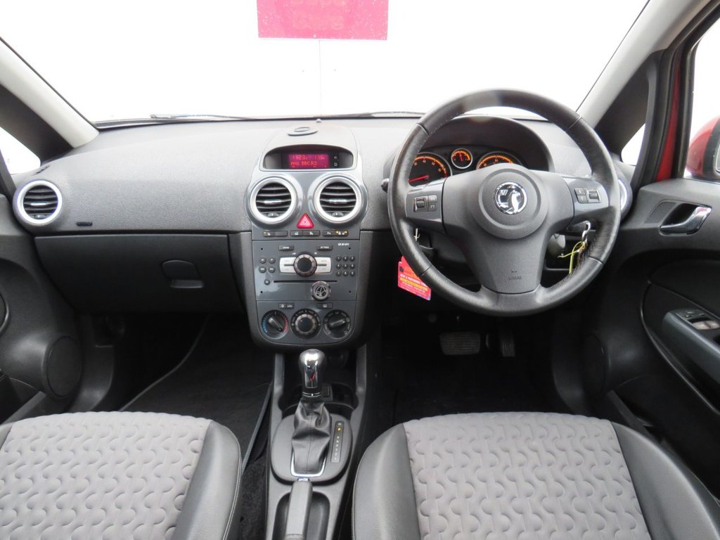 Used Vauxhall Corsa 2012 for sale - 76740773: Photo 2