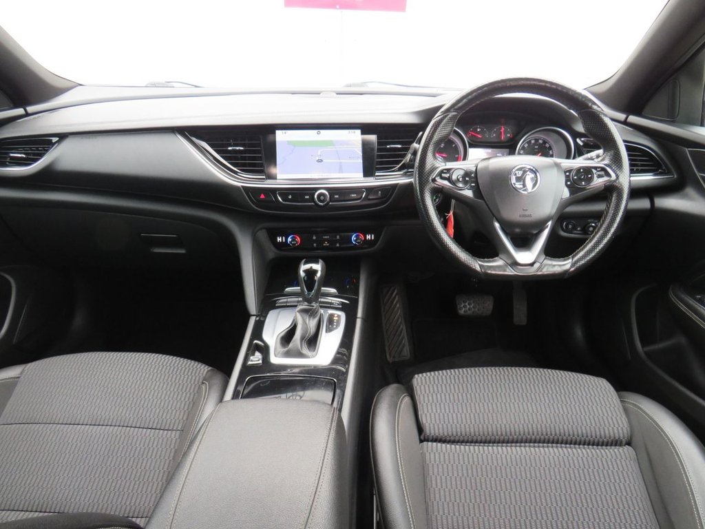 Used Vauxhall Insignia 2017 for sale - 78167628: Photo 2