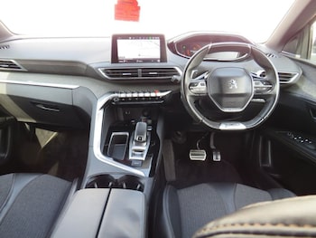 Used Peugeot 3008 2017 for sale - 75347114: Photo