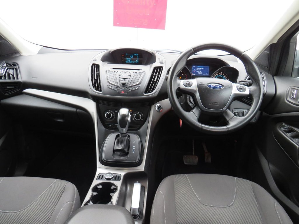 Used Ford Kuga 2014 for sale - 77643005: Photo 2
