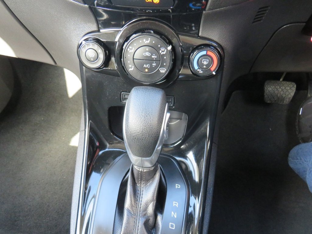 Used Ford Fiesta 2017 for sale - 77920014: Photo 14