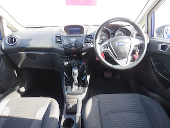 Used Ford Fiesta 2017 for sale - 77920014: Photo