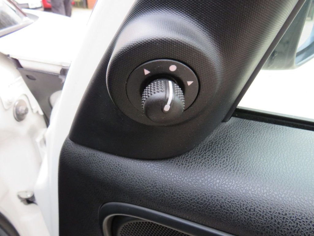 Used Fiat 500L 2013 for sale - 77089212: Photo 21