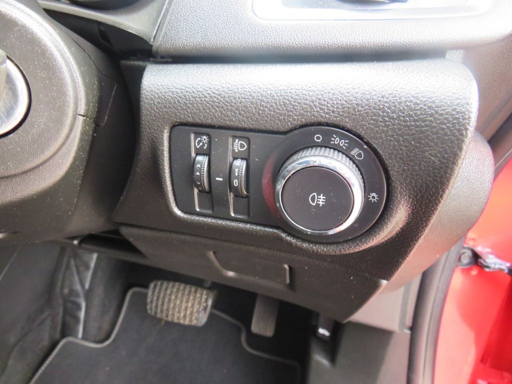 Used Vauxhall Astra 2014 for sale - 76962771: Photo 21