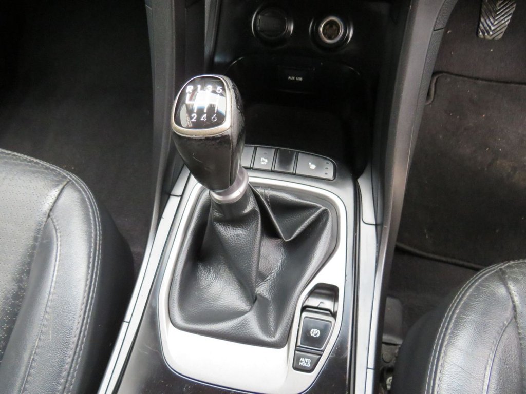 Used Hyundai Santa Fe 2013 for sale - 77056412: Photo 15