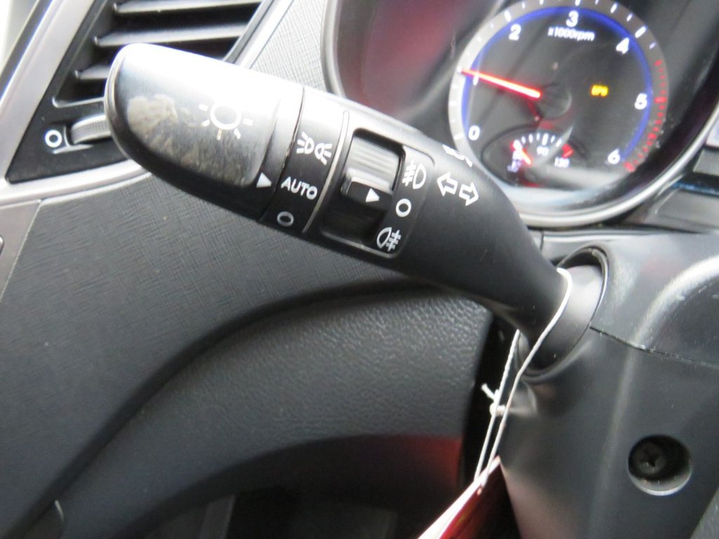 Used Hyundai Santa Fe 2013 for sale - 77056412: Photo 19