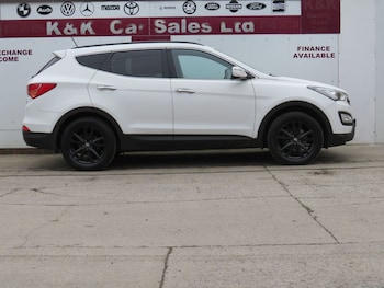 Used Hyundai Santa Fe 2013 for sale - 77056412: Photo