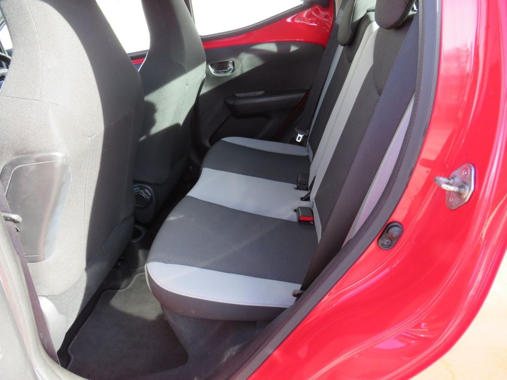 Used Toyota AYGO 2018 for sale - 77576127: Photo 10