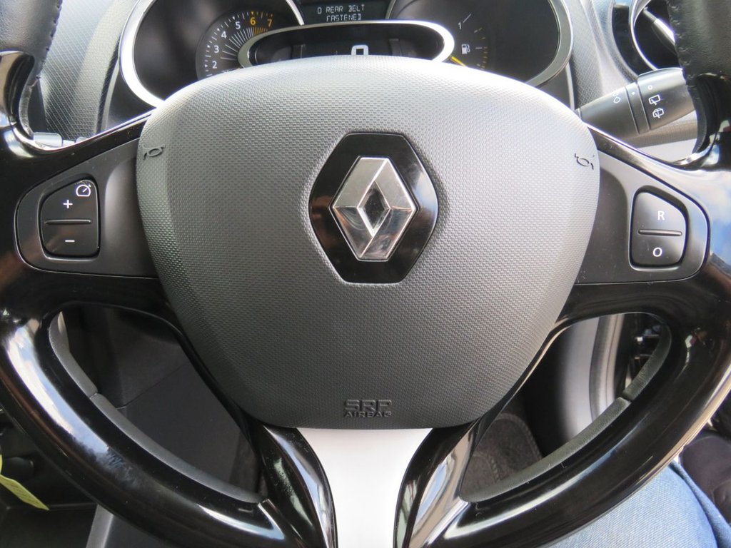 Used Renault Clio 2015 for sale - 78016886: Photo 17