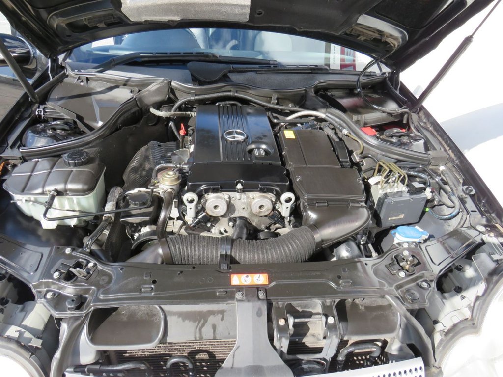 Used Mercedes-Benz C-Class 2005 for sale - 76118614: Photo 14