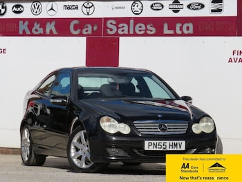 Used Mercedes-Benz C-Class 2005 for sale - 76118614: Photo