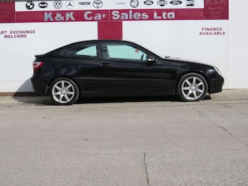 Used Mercedes-Benz C-Class 2005 for sale - 76118614: Photo