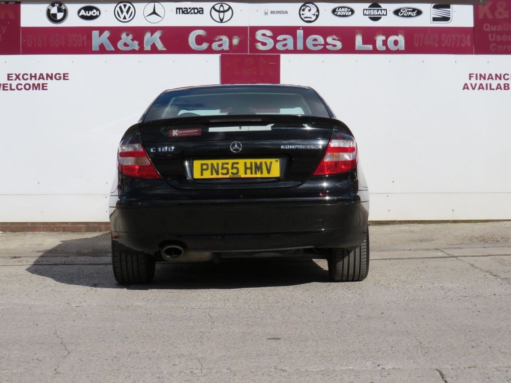 Used Mercedes-Benz C-Class 2005 for sale - 76118614: Photo 4