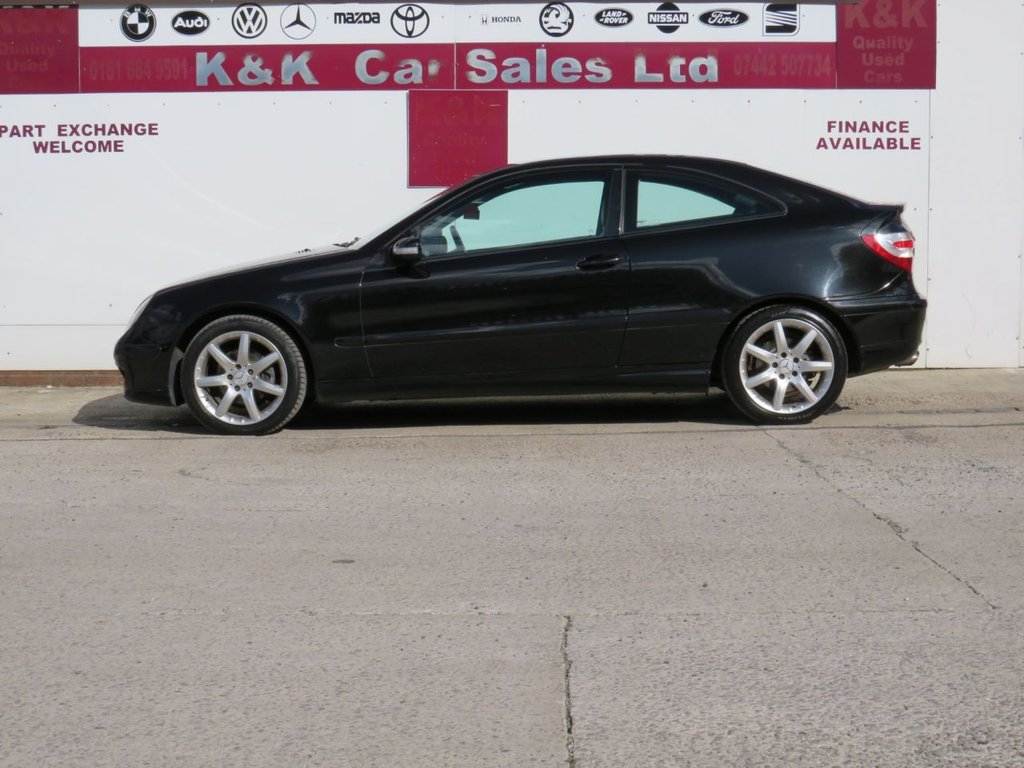 Used Mercedes-Benz C-Class 2005 for sale - 76118614: Photo 5