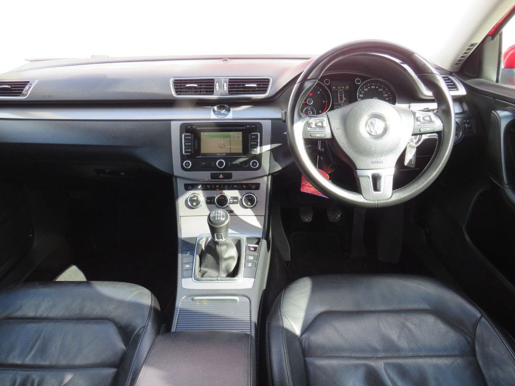 Used Volkswagen Passat 2014 for sale - 76163040: Photo 2