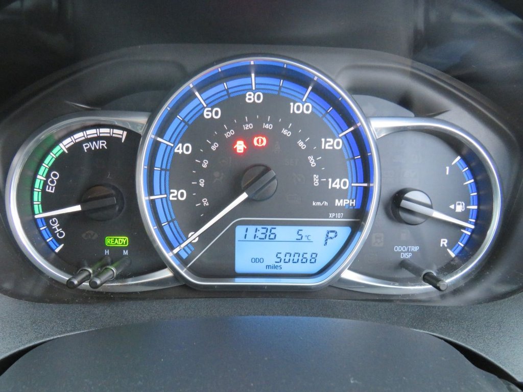 Used Toyota Yaris 2015 for sale - 77422104: Photo 12