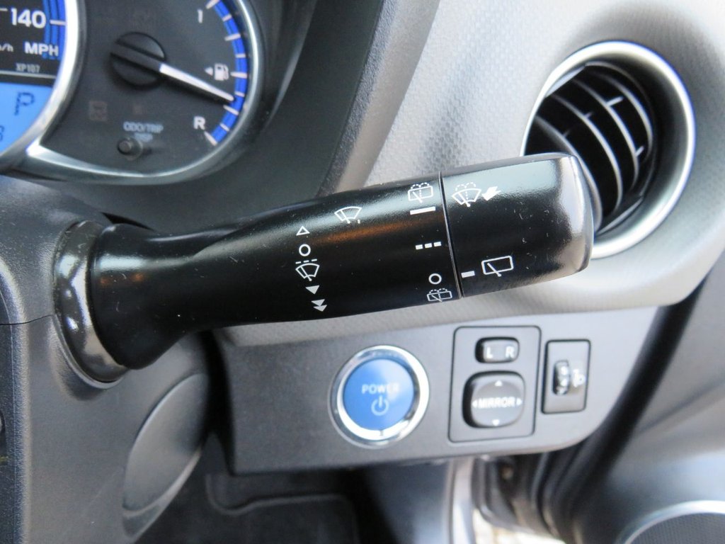 Used Toyota Yaris 2015 for sale - 77422104: Photo 19