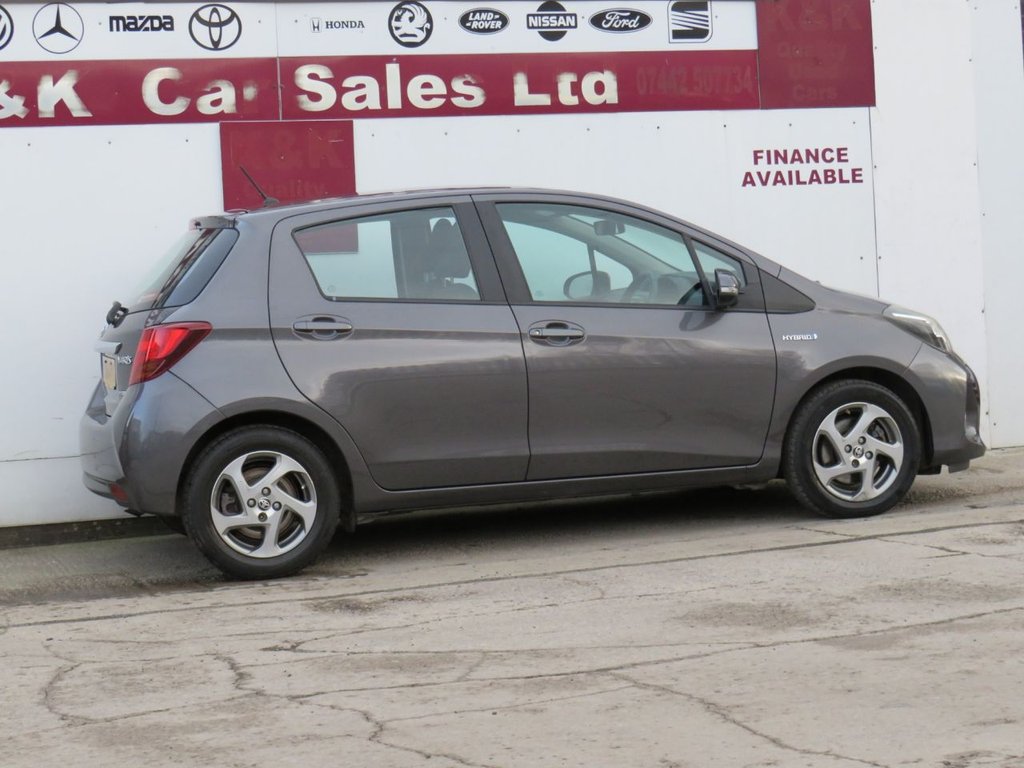 Used Toyota Yaris 2015 for sale - 77422104: Photo 30