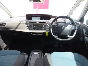 Used Citroen Grand C4 Picasso 2017 for sale - 78607618: Photo