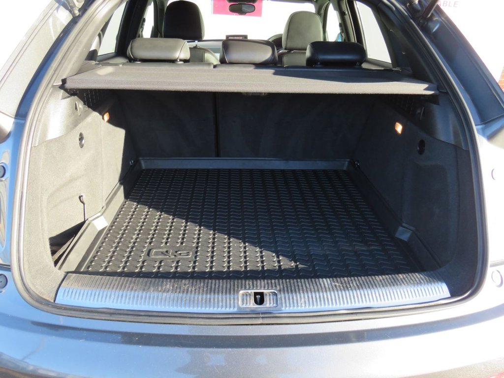 Used Audi Q3 2013 for sale - 76798126: Photo 12