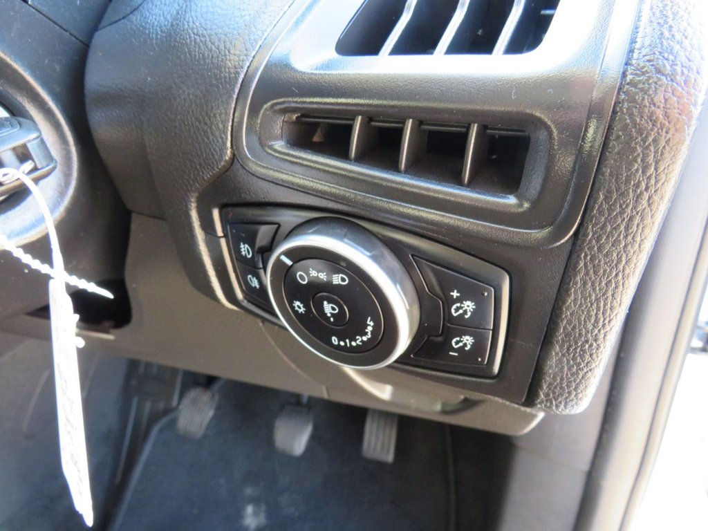 Used Ford Focus 2016 for sale - 76660636: Photo 21