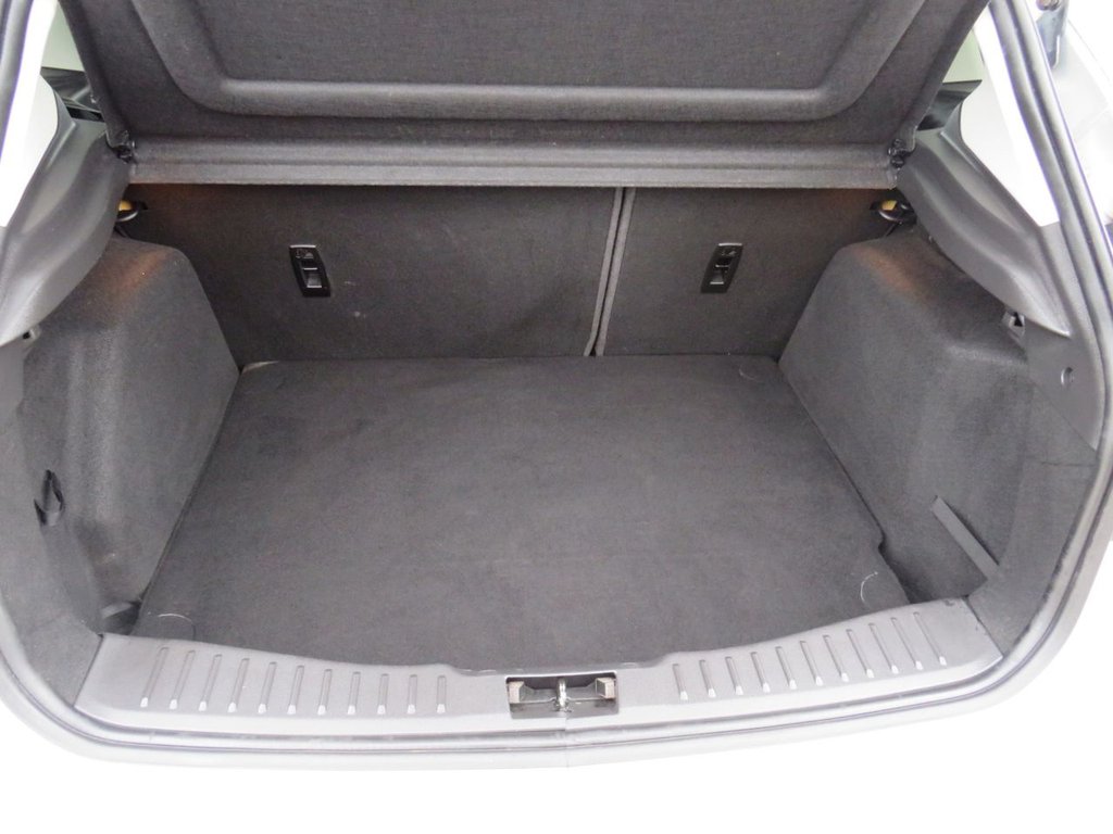 Used Ford Focus 2014 for sale - 77422268: Photo 11