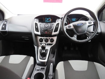 Used Ford Focus 2014 for sale - 77422268: Photo