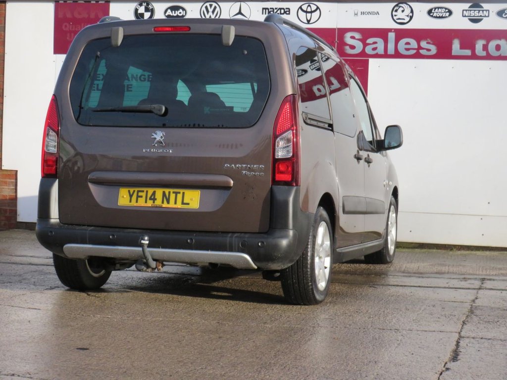 Used Peugeot Partner Tepee 2014 for sale - 76962766: Photo 24