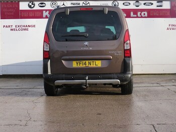 Used Peugeot Partner Tepee 2014 for sale - 76962766: Photo