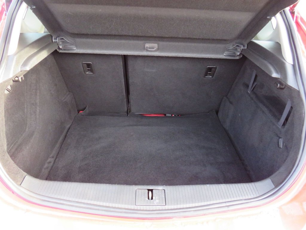 Used Vauxhall Astra 2015 for sale - 77236443: Photo 11