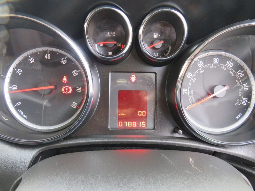 Used Vauxhall Astra 2015 for sale - 77236443: Photo 12