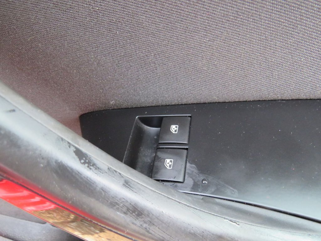 Used Vauxhall Astra 2015 for sale - 77236443: Photo 19