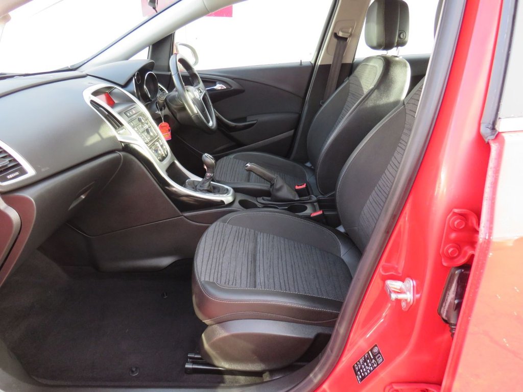 Used Vauxhall Astra 2015 for sale - 77236443: Photo 9