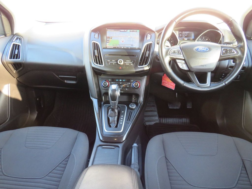 Used Ford Focus 2015 for sale - 77140005: Photo 2