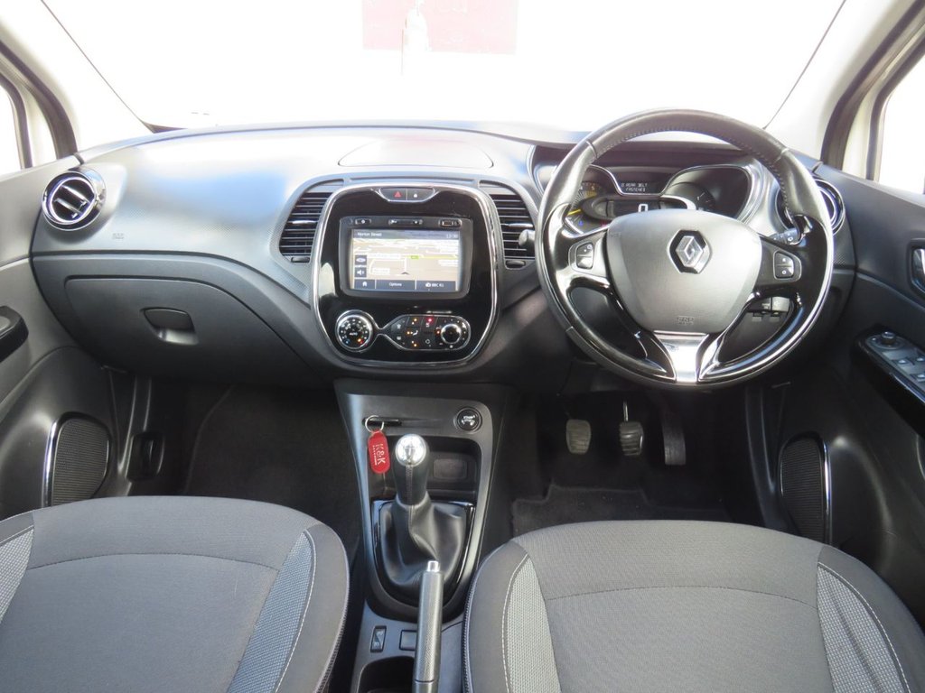Used Renault Captur 2014 for sale - 78200917: Photo 2