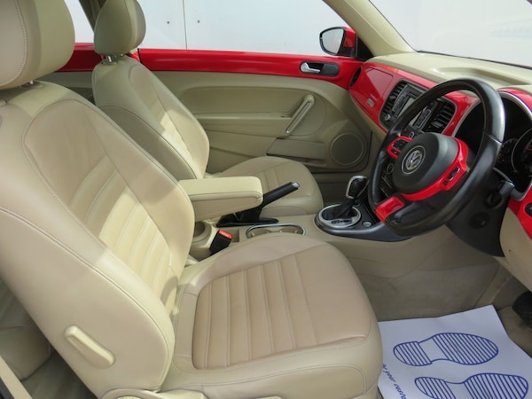 Used Volkswagen Beetle 2017 for sale - 74199705: Photo 7