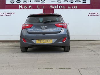 Used Hyundai i30 2016 for sale - 79667082: Photo