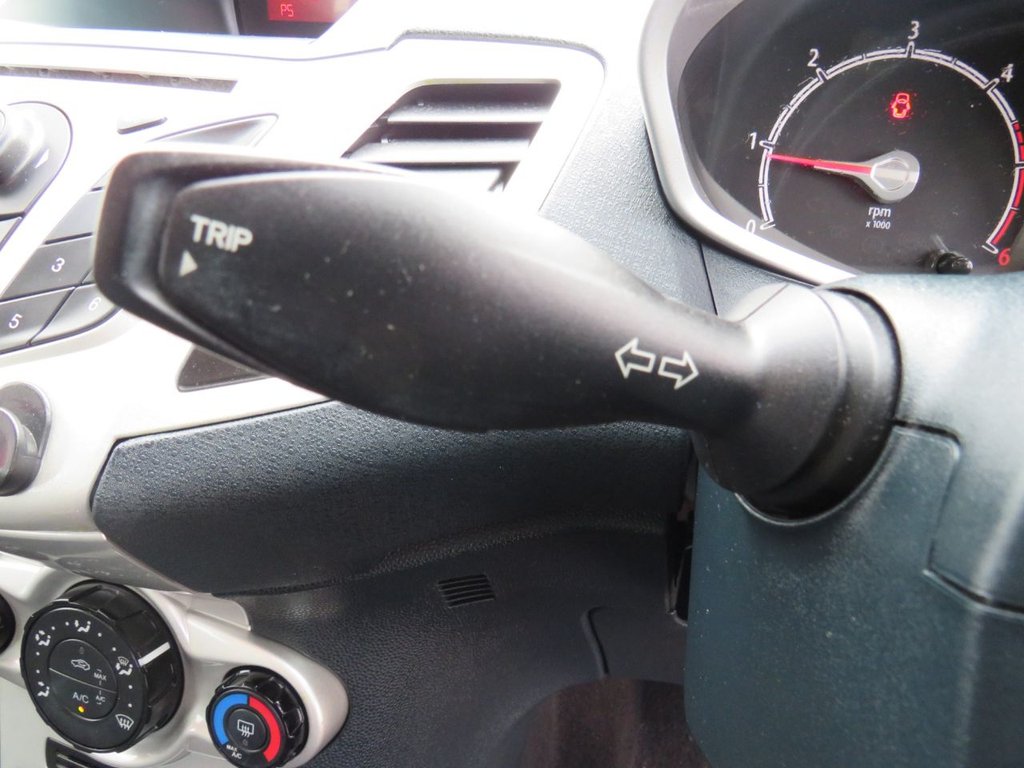 Used Ford Fiesta 2012 for sale - 77422334: Photo 17