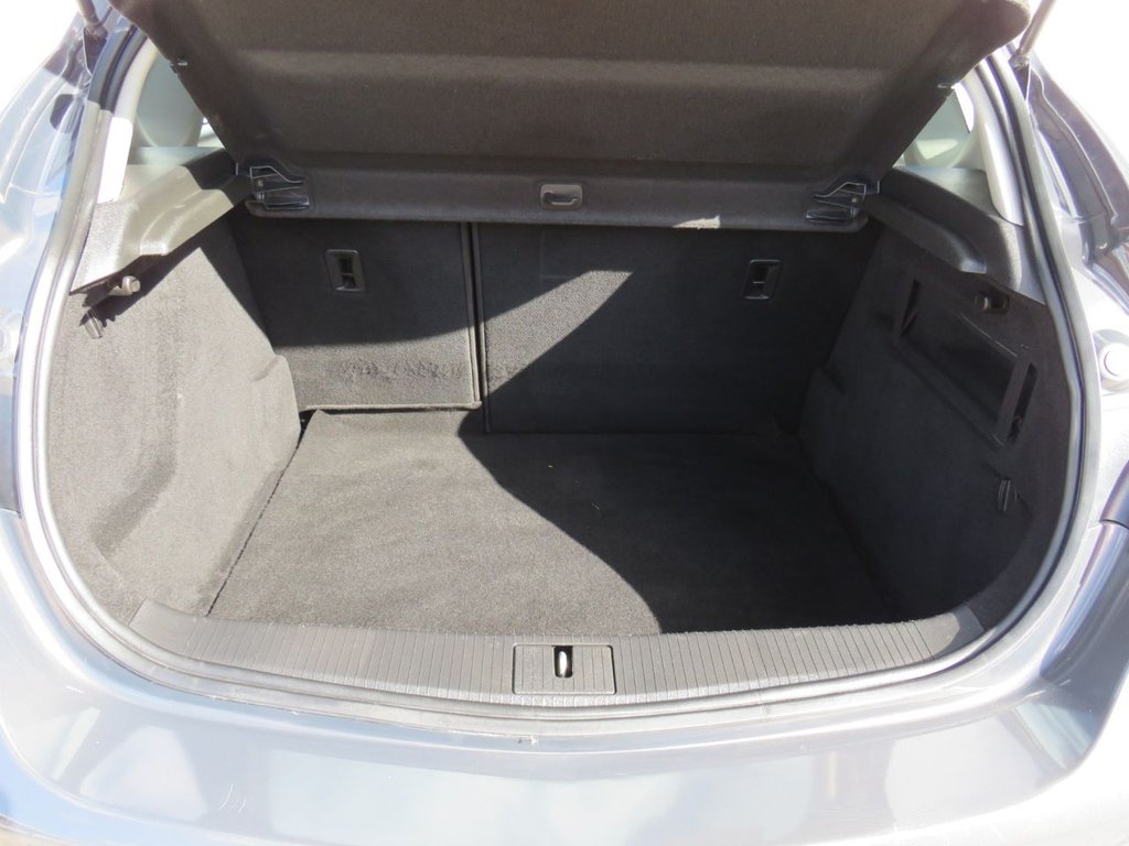 Used Vauxhall Astra 2014 for sale - 76056882: Photo 11
