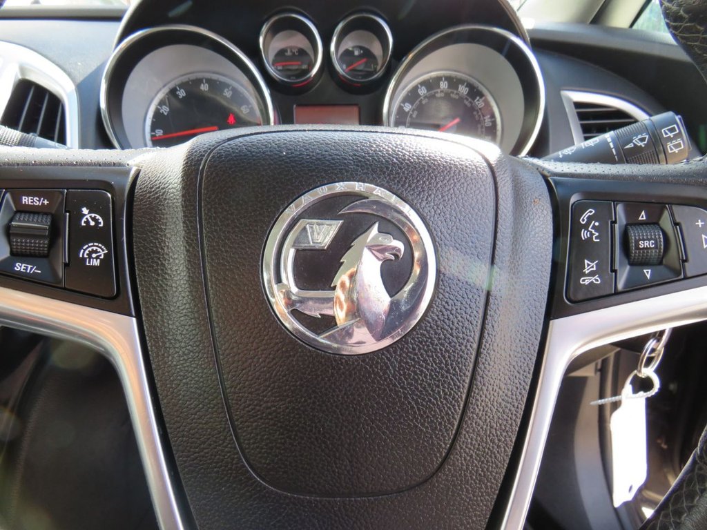 Used Vauxhall Astra 2014 for sale - 76056882: Photo 16