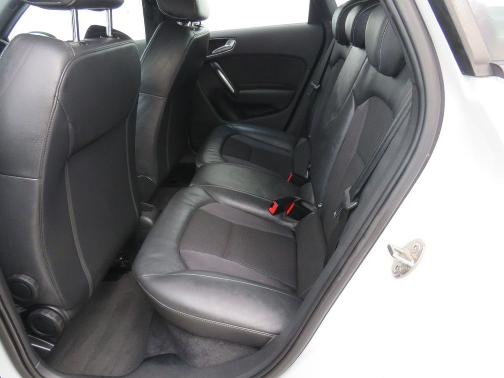 Used Audi A1 2013 for sale - 76356443: Photo 10