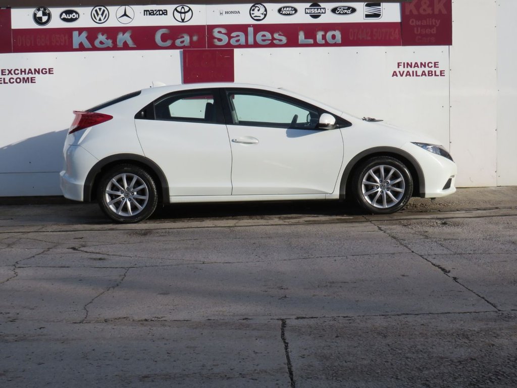 Used Honda Civic 2013 for sale - 76665527: Photo 3