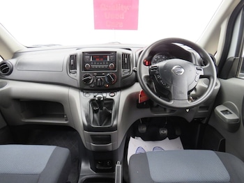 Used Nissan NV200 2018 for sale - 77399743: Photo