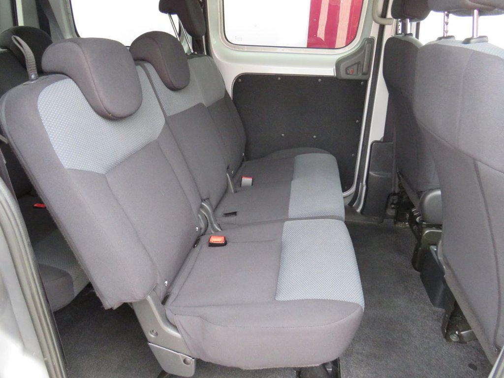 Used Nissan NV200 2018 for sale - 77399743: Photo 8